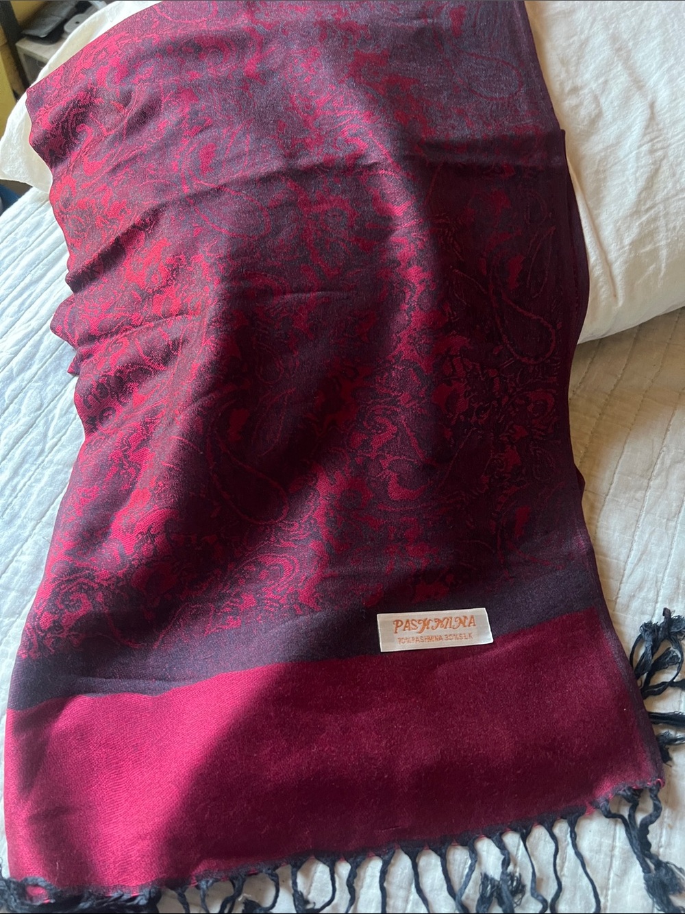 New pashmina Burgundy Paisley Fringe Shawl Scarf